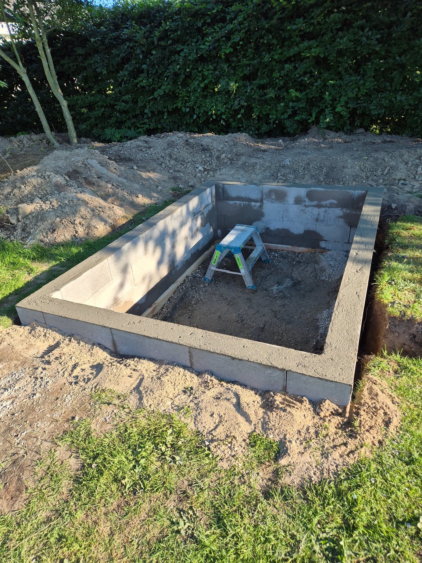 The foundation filled in on the inside