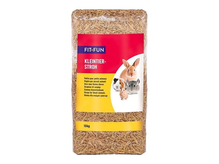 A pressed 10 kg straw bale